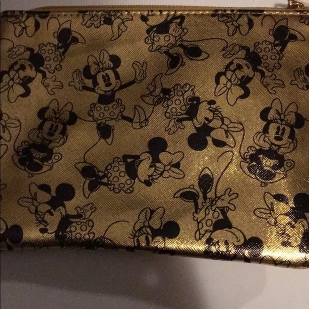 Minnie Mouse Wristlet clutch - Picture 5 of 6